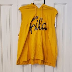 Hooded Fila tank top🍒